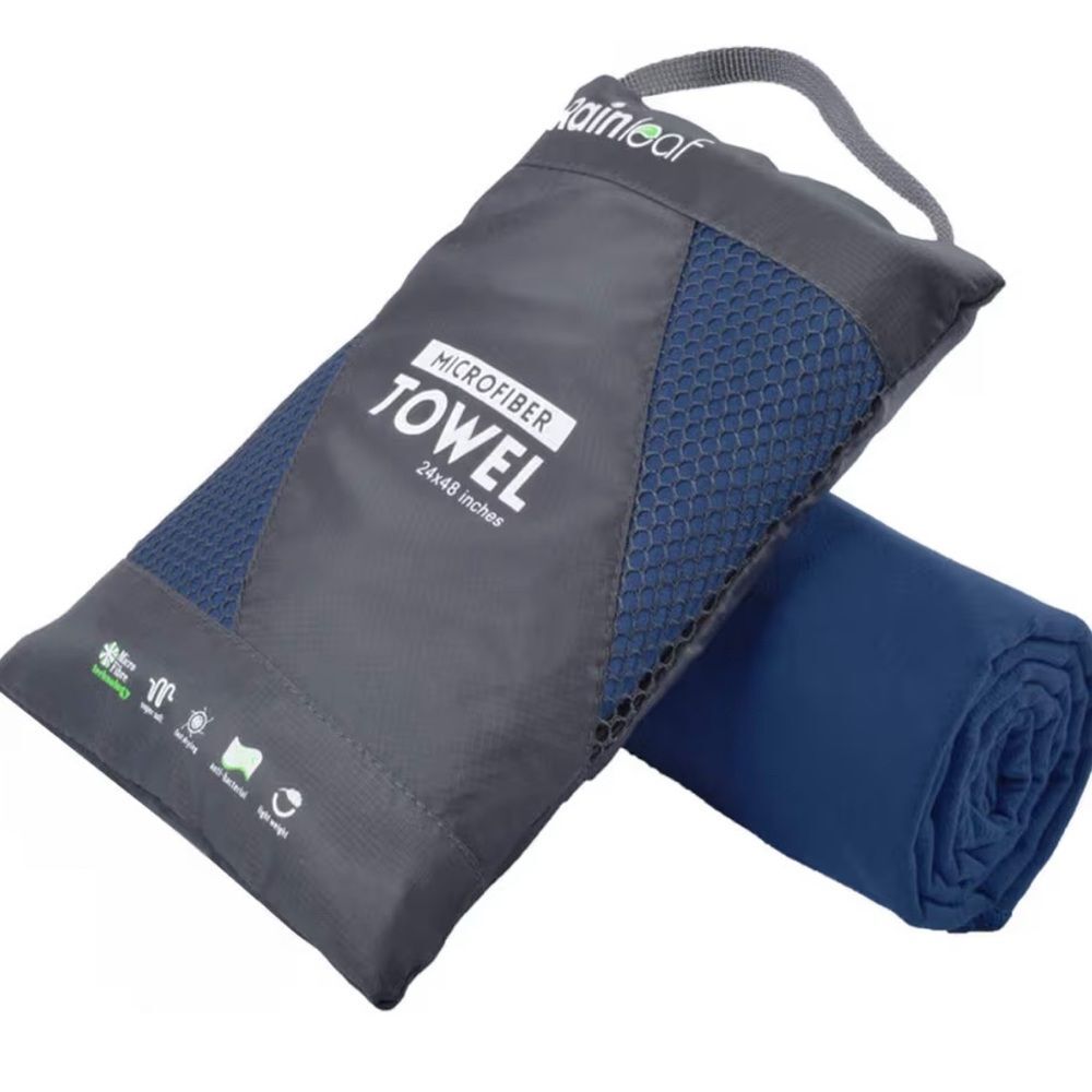 NWT Rainleaf Microfiber Towel in Navy Blue